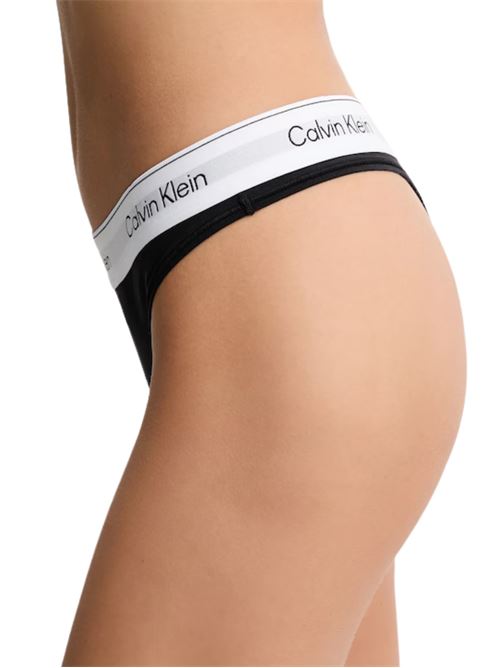 Perizioma nero ICON Calvin Klein | LV00QF8518UB1